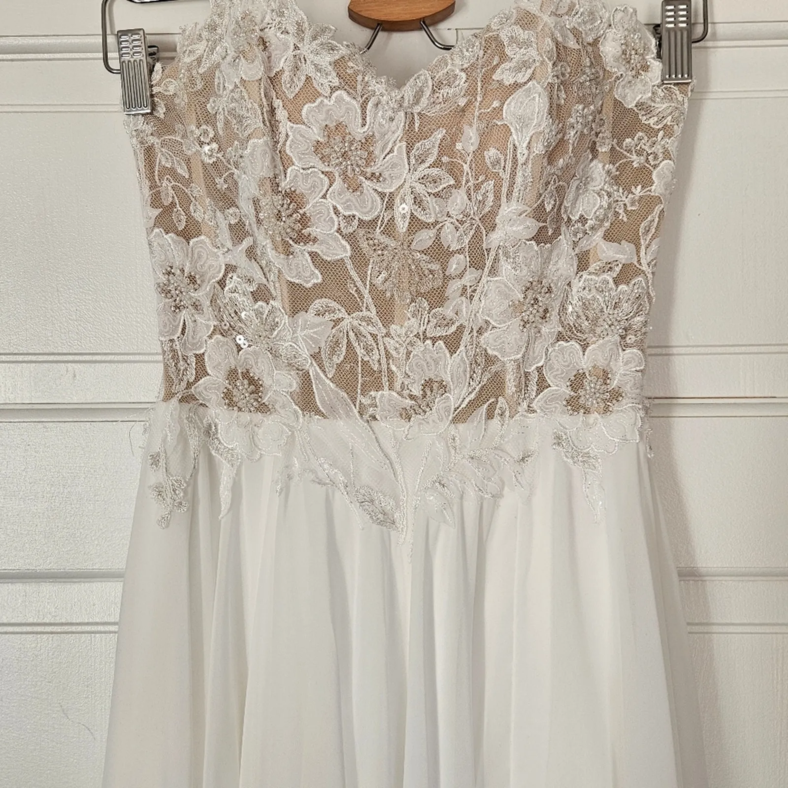 Lillian West Wedding Dress Gown‎ Off the Shoulder Style 66228 Slit Ethereal Boho White Size 2 - Image 14