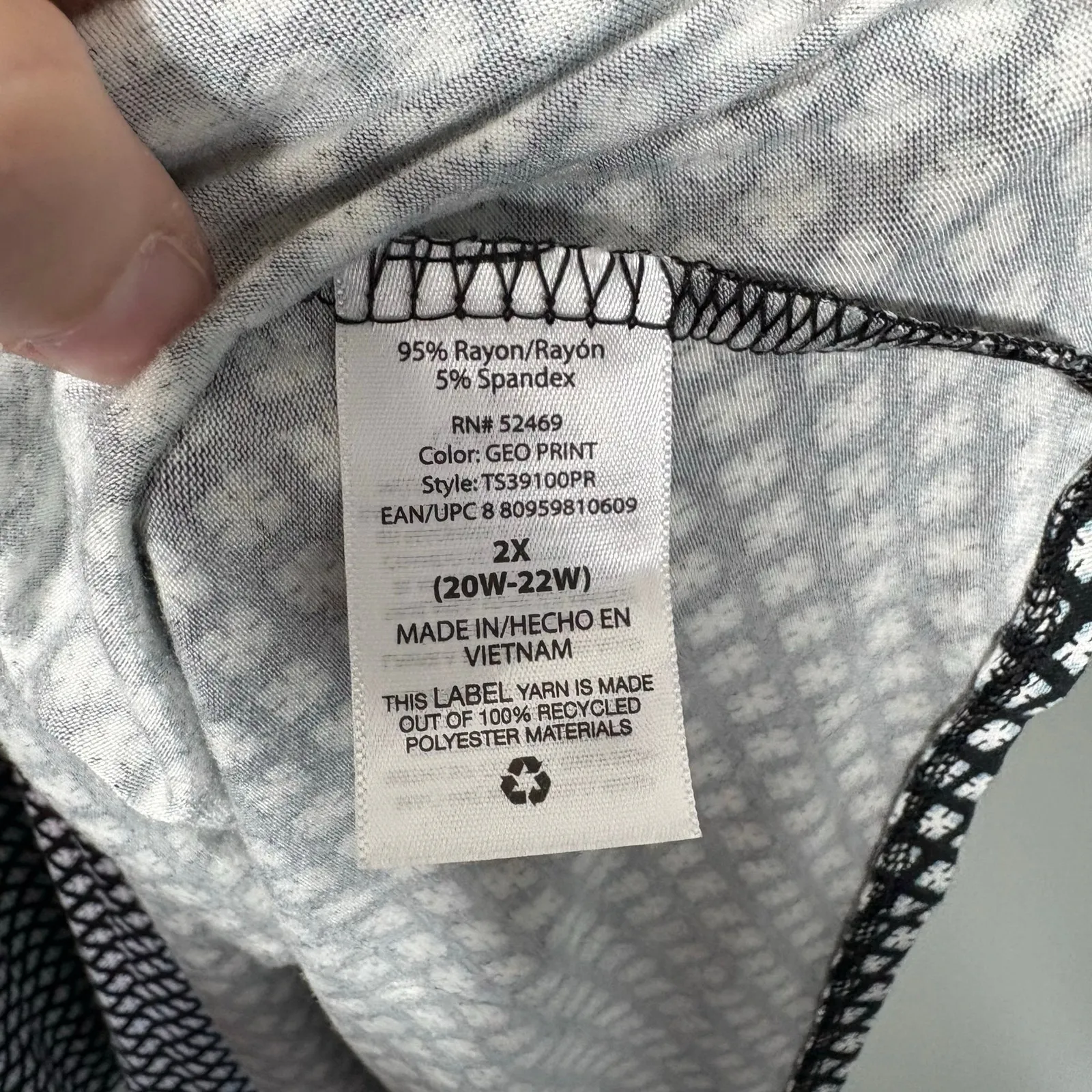 Terra & Sky NWT Floral 90's Grunge Tunic Length Top - 2X - Women's Plus Size - Image 6