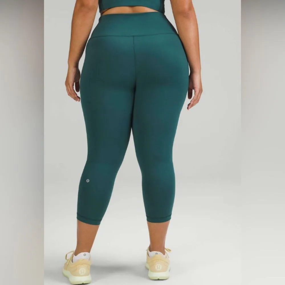 Lululemon Wunder Train High-Rise Crop 23", Size 6 - Image 2
