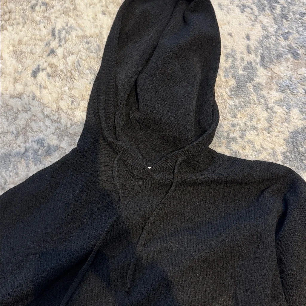 Six/fifty cropped smiley face black sweater Size M - Image 3