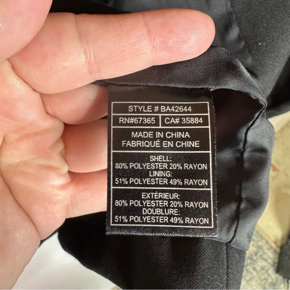 BB Dakota Open Front Black Blazer Size 2 - Image 4