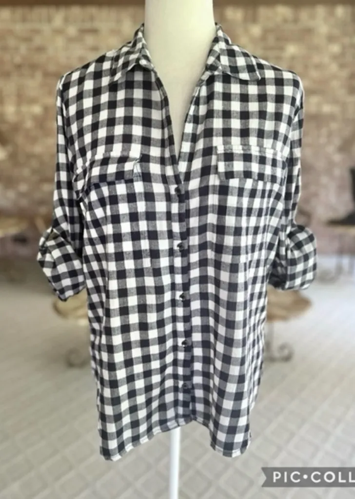 William Rast Top Blue White Plaid Roll-Tab Sleeve Button Up Shirt M Preppy Work - Image 1