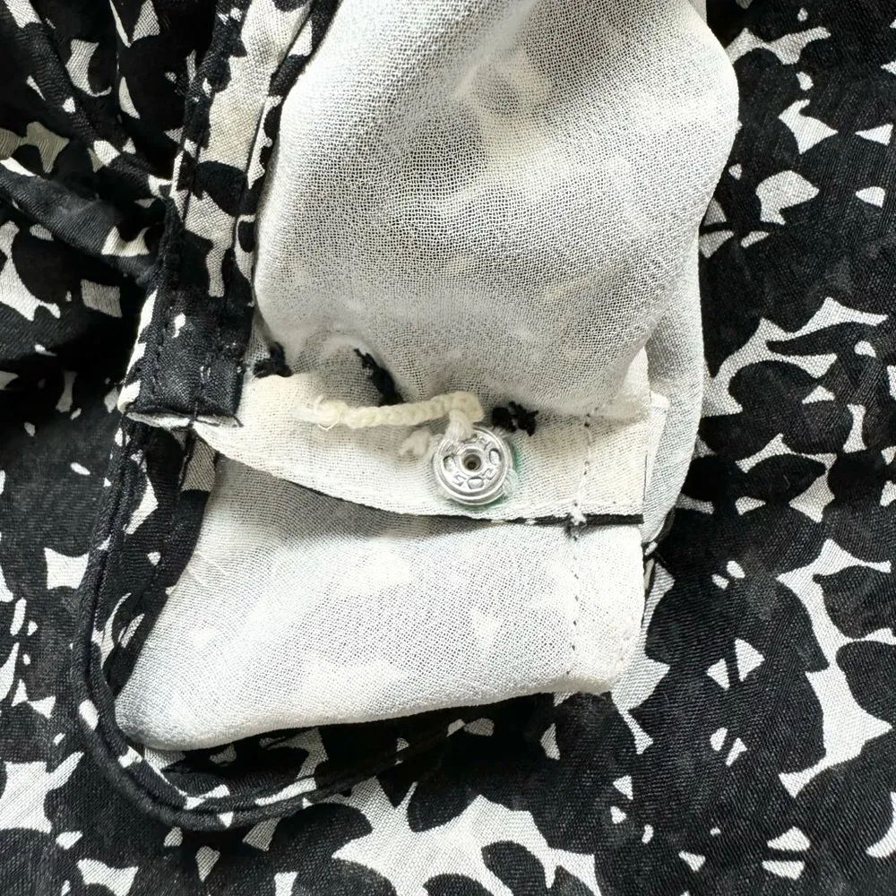 Vintage J.Crew Silk Dark Fairy Ruffle Dainty Leaves Black White Sleeveless Sz 2 - Image 6