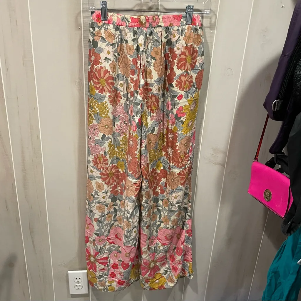 Cute floral flowy boho lightweight pull on pants Petal & Pup pockets beach pool - Image 11