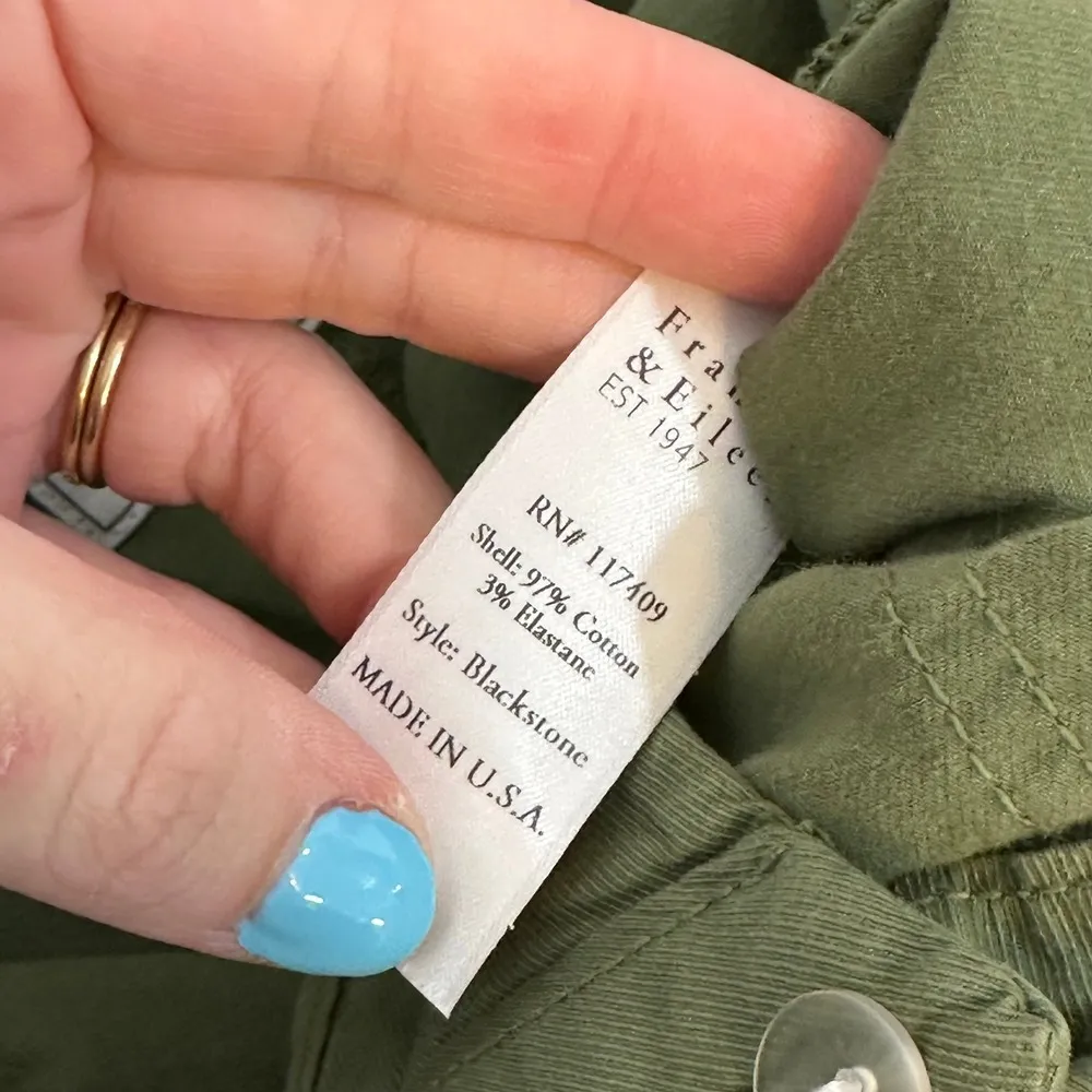 Frank & Eileen Blackstone Pants Army Green Straight Cotton Raw Hem NWT $328 sz 0 - Image 2