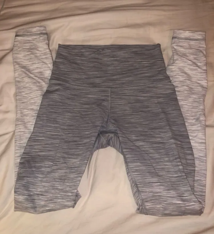 Lululemon Ombre  Leggings  - Image 2