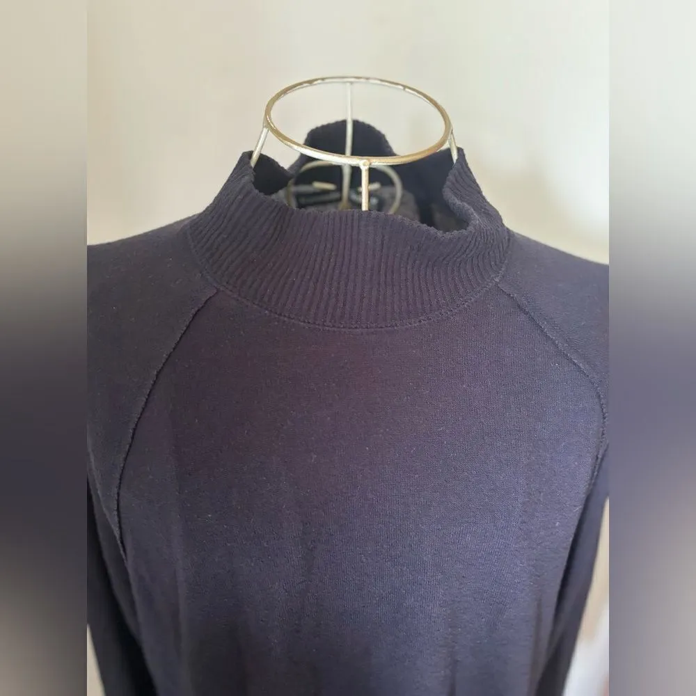 Abercrombie navy turtleneck sweater M - Image 7