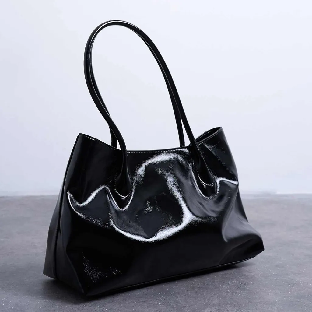 ASOS- Topshop black patent faux leather large shoulder bag tote - Image 4