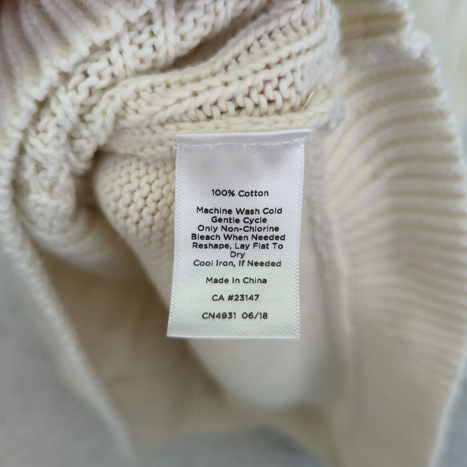 Talbots Womens Cable Knit Mock Neck Long Sleeve Pullover Sweater Cream M New Tag - Image 8