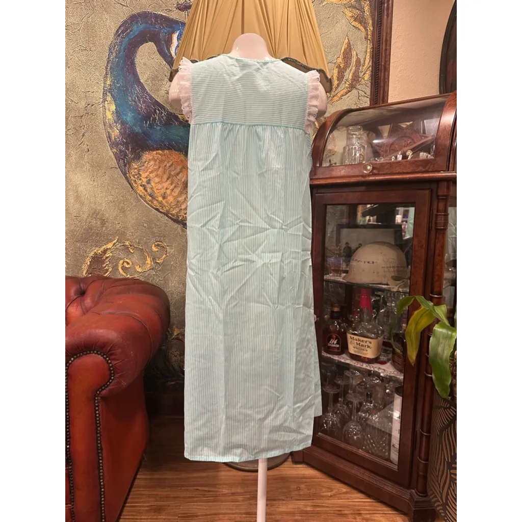 Women's vintage 1960’s Katz Nightgown Size M Blue White Striped - Image 5