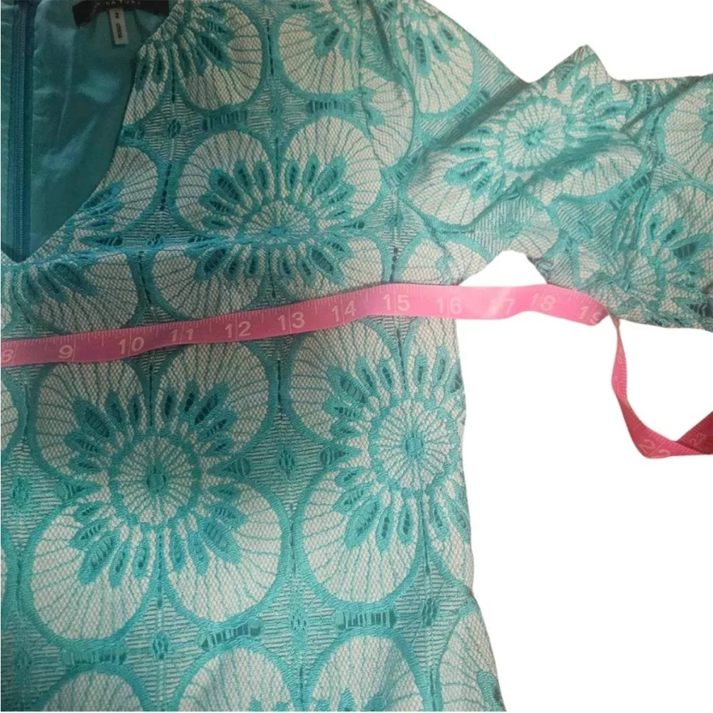 Trina Turk Aqua Doran Ruffle Sleeve Floral Eyelet Overlay Tunic Dress sz 2 - Image 9