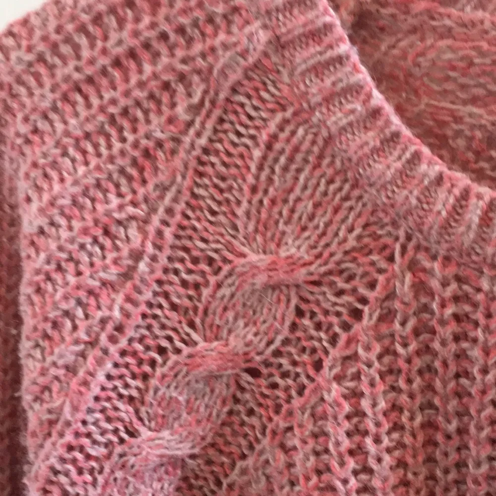 FINAL MARKDOWN Ladies old navy crew neck sweater medium - Image 2