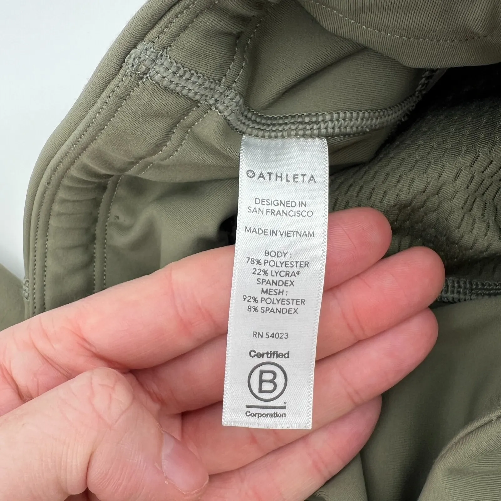 Athleta Women XS Green‎ Mesh Contender Capri Leggings Pull On Stretch Powerlift - Image 5