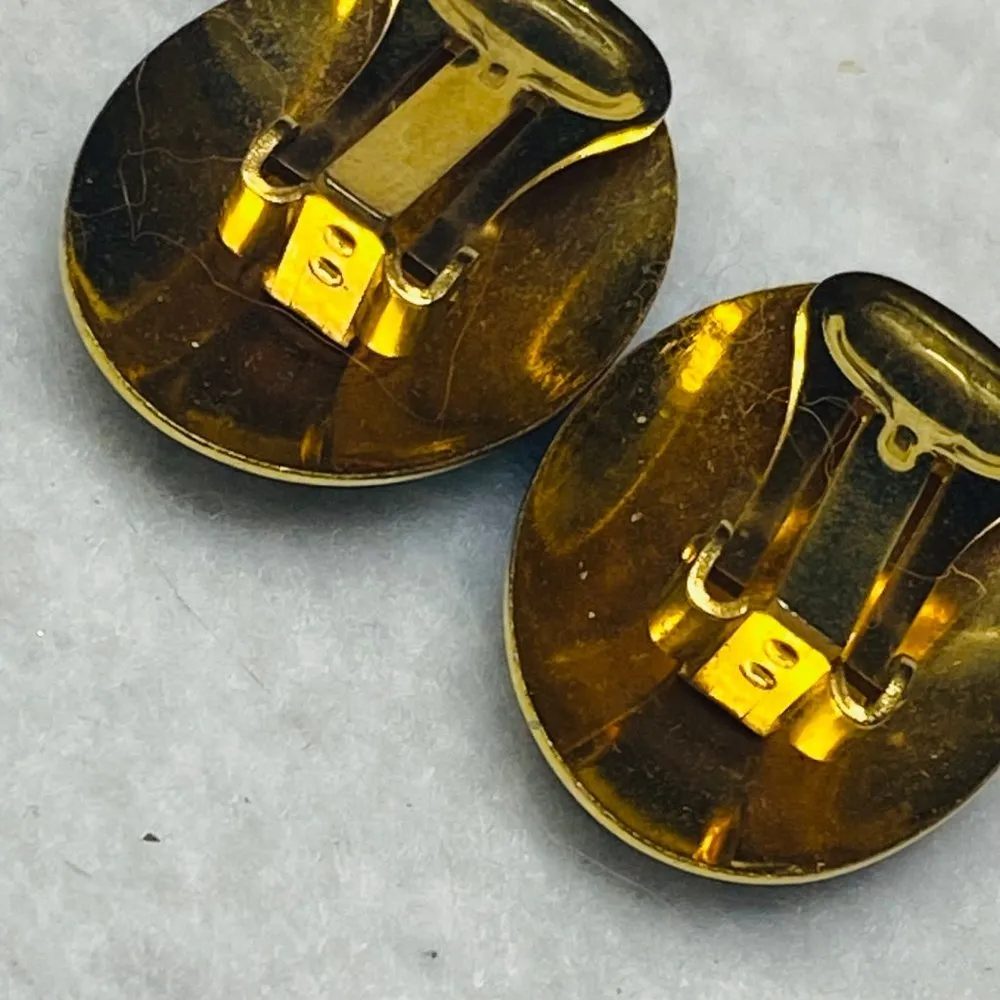 Oval Shape Earrings Clip On Vintage, Blue Shade of Enamel Color Swirled - Image 11