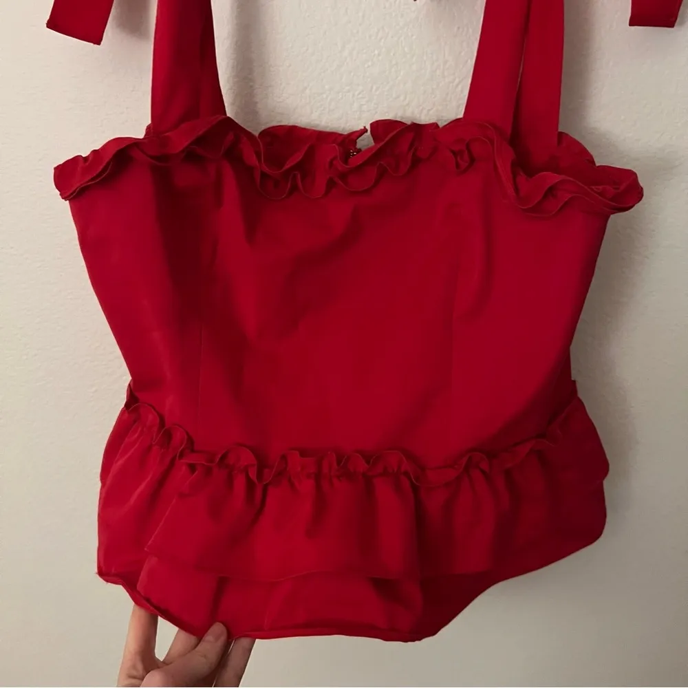 AMANDA UPRICHARD Highland Top in Scarlet - Image 4