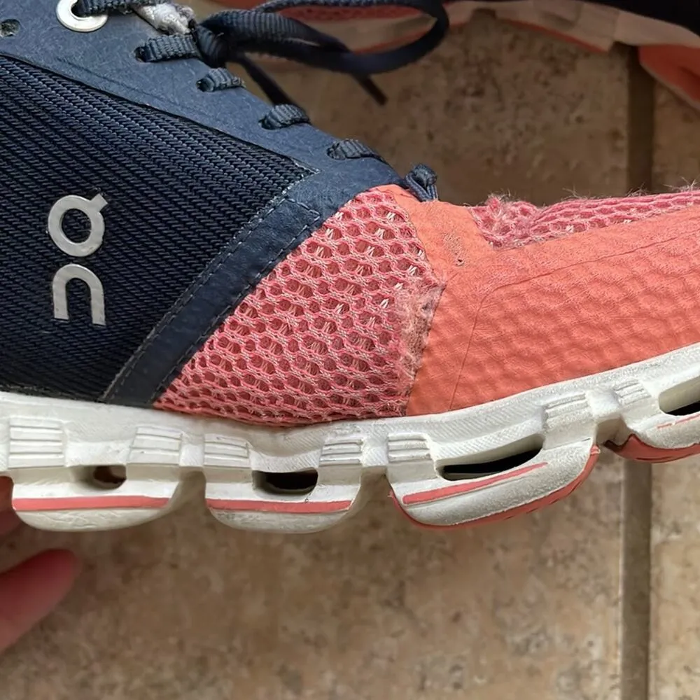 On Running Cloudflyer In Salmon Size 6 - Image 14