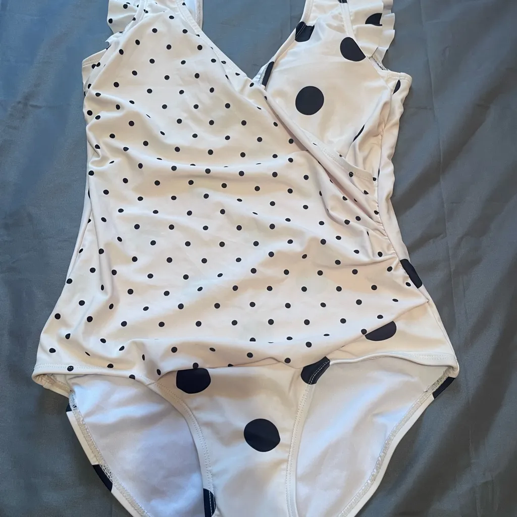 Marina west White Polka Dot Swimsuit size S, Yvory & black #summer #Beach (NWT) - Image 4