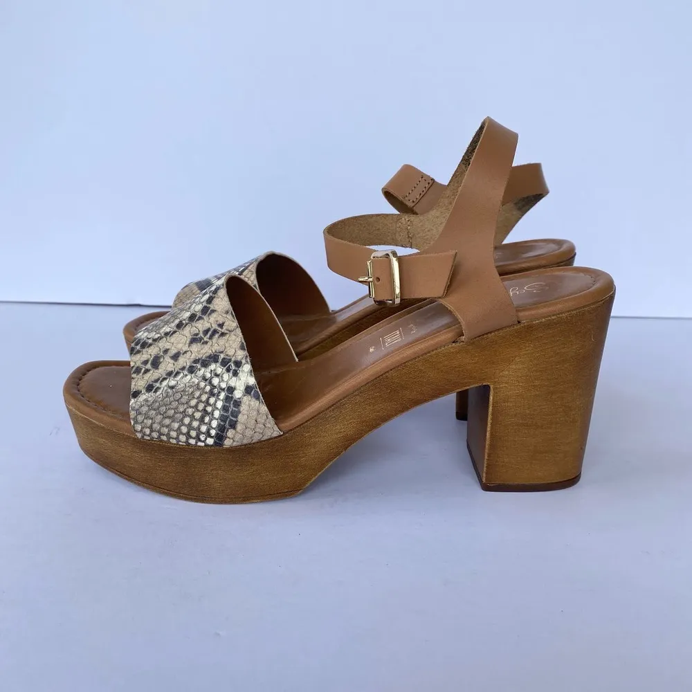 ANTHROPOLOGIE Seychelles Jump For Joy Platform Sandal Beige Python Size 9 - Image 3