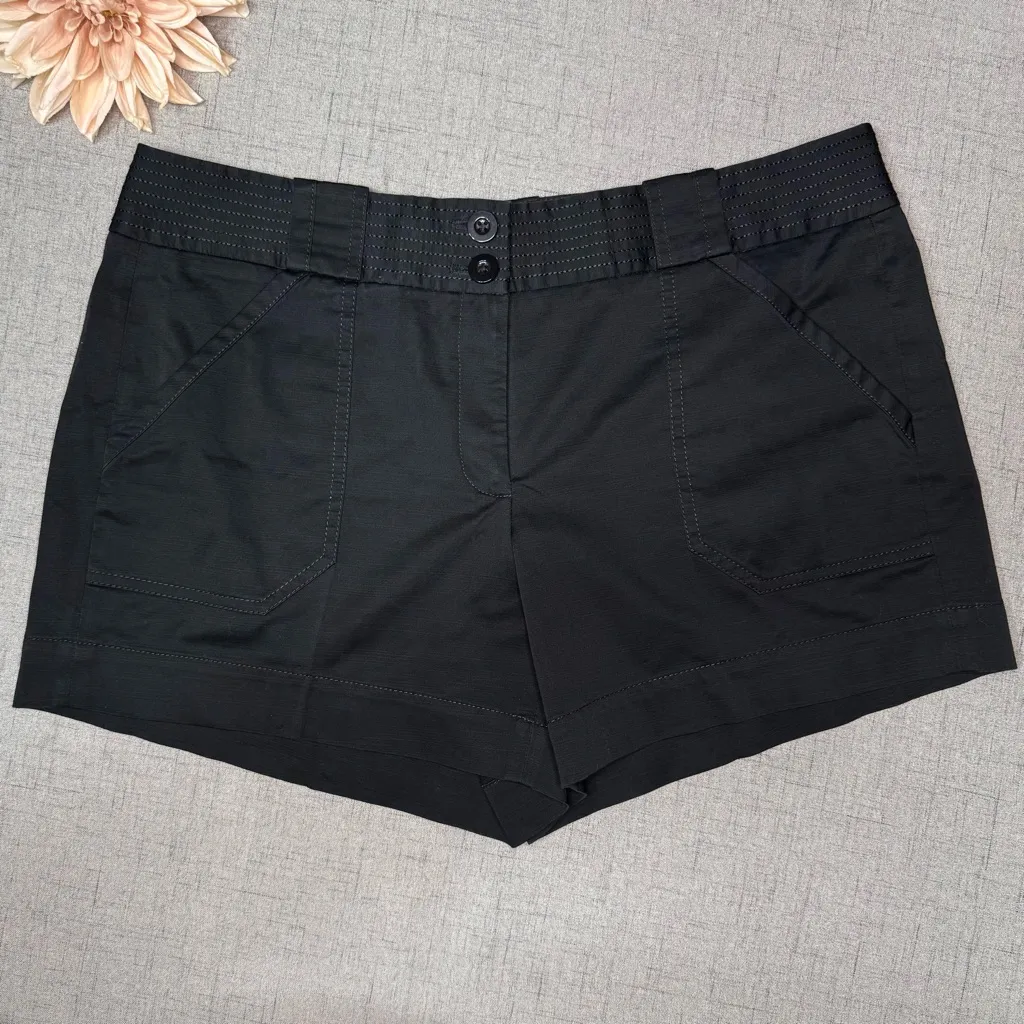 White House Black Market Cargo Style Utility Shorts Black Casual Short Size 12 - Image 2