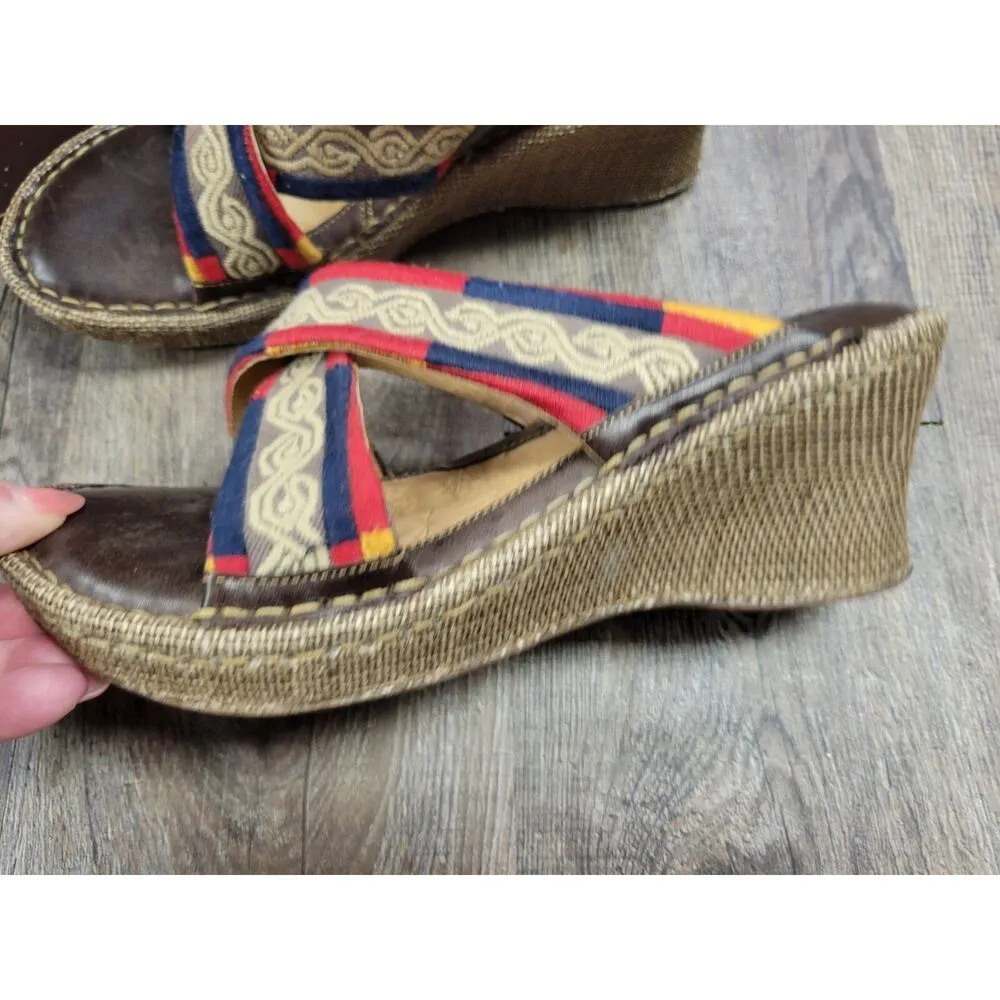Born Wedge Sandals Maltia Brown Size 9 Leather Upper 3" Heel Red Blue Shoes - Image 3