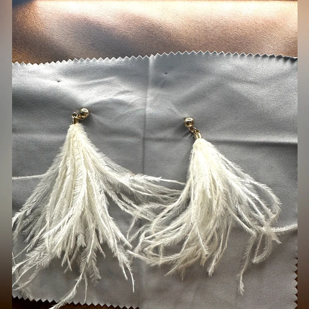 White Feather Gold Earrings - Image 2