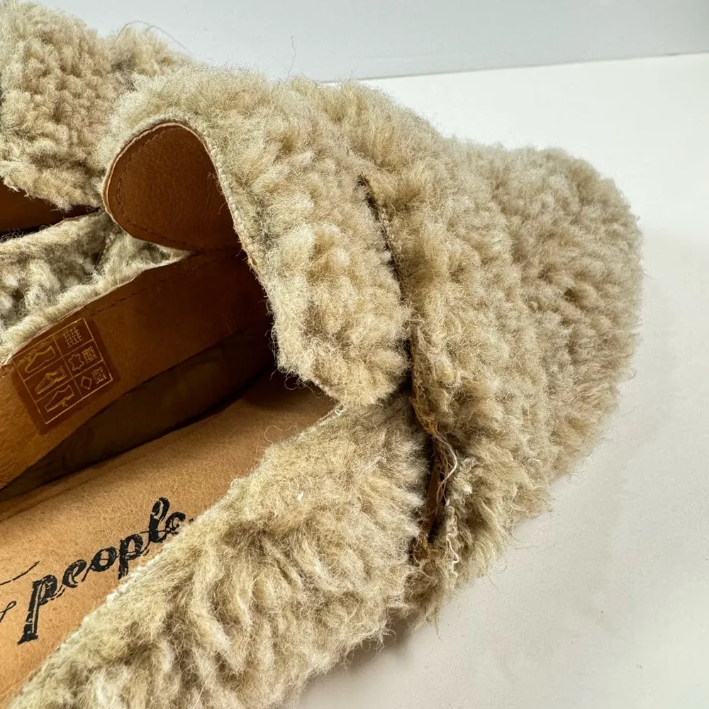 Free People faux shearling at ease loafer Women’s Size EU38 - Image 8