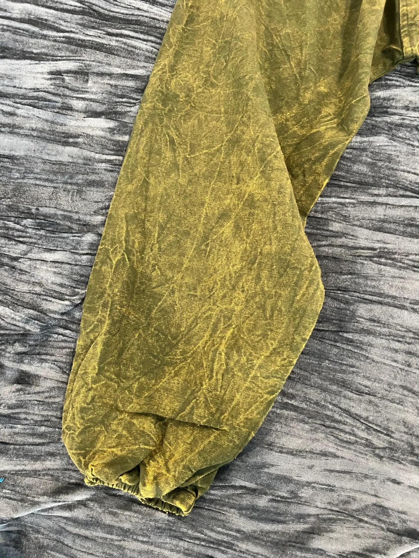 Olive Green Cargo Pants by Kathmandu  Size M - Image 2