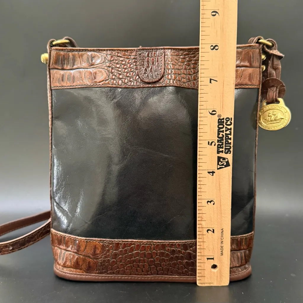 Vintage BRAHMIN Tuscan Black Leather Brown Croc Trim Bucket Crossbody Bag - Image 7