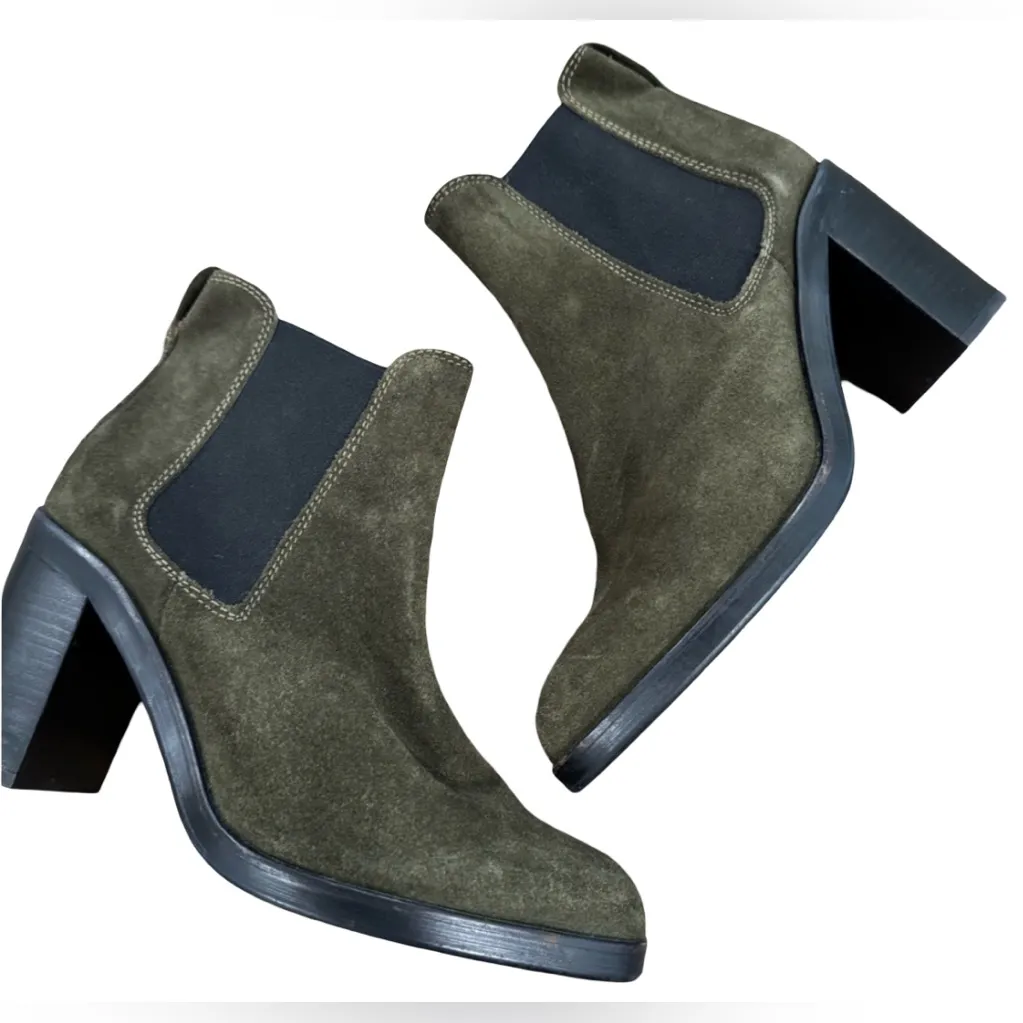 🇪🇸 Suede Chunky Booties sz 39 woman’s olive green - Image 2