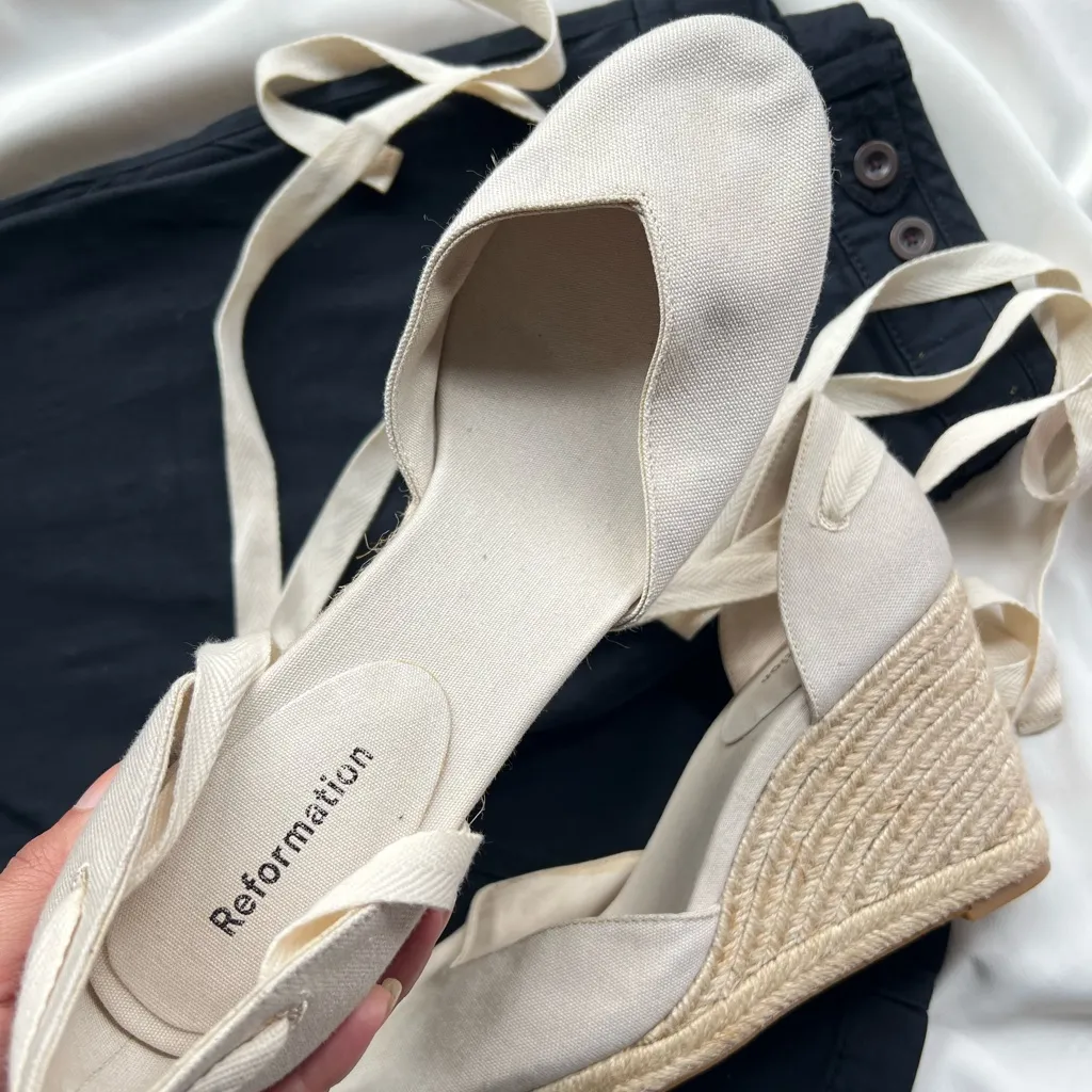 REFORMATION CAMILLA ESPRDILLES LACE UP WEDGE ✨👜 - Image 4