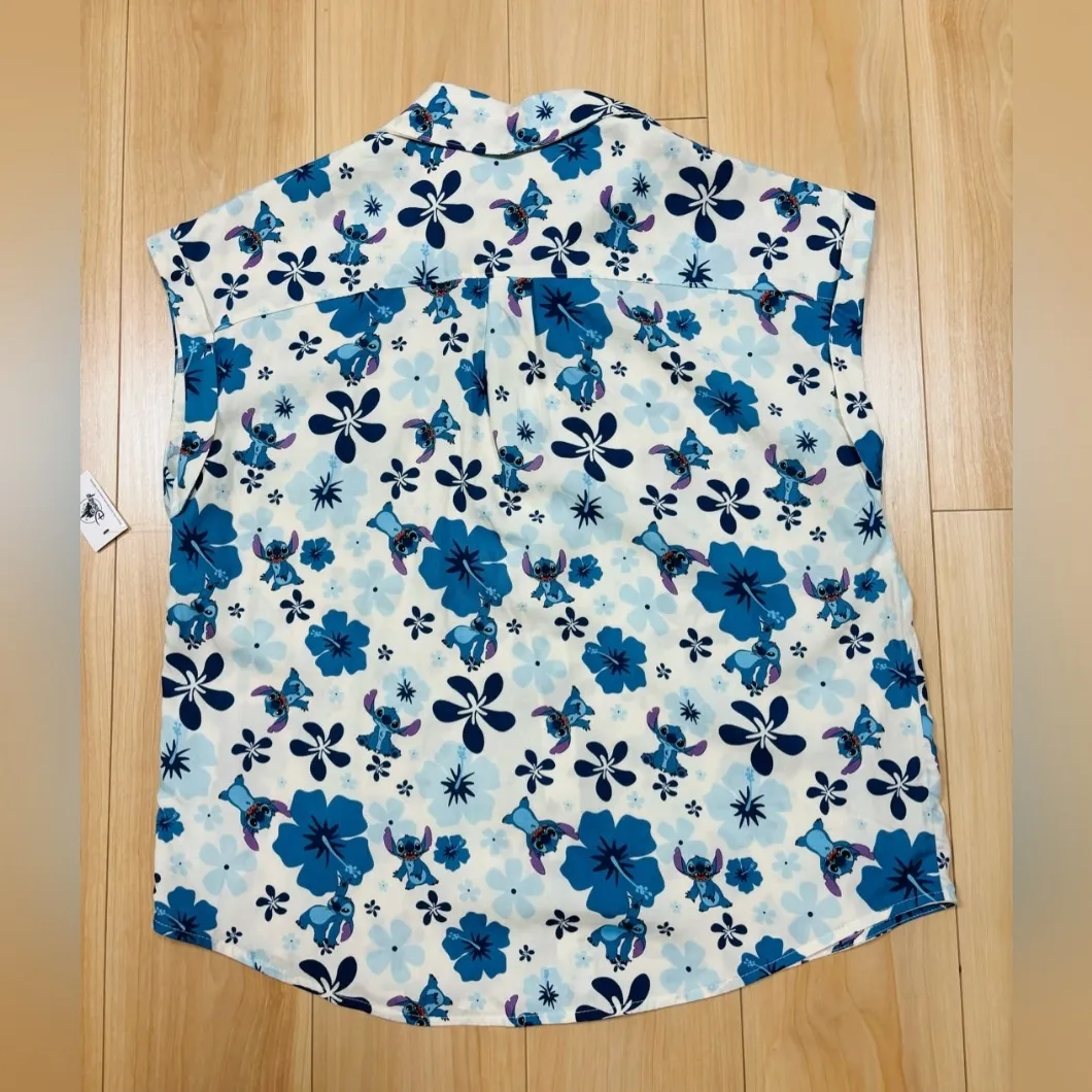 Disney Parks Lilo & Stitch Stitch Woven Button Up hawaiian Shirt MEDIUM 2024 - Image 2