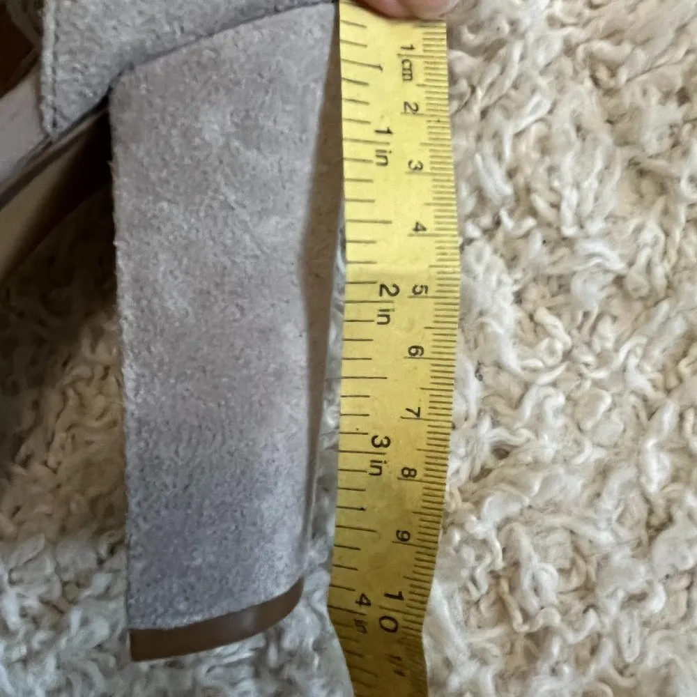 Steve Madden light grey criistl heels 6.5 m - Image 2