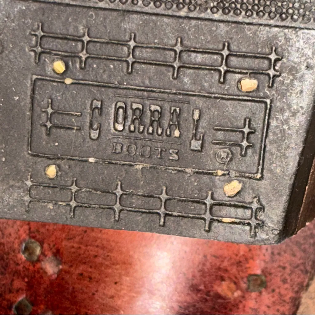 Corral Brown Distressed Leather Western Cowgirl Snip Toe Boots Shoes size 8.5 - Image 8