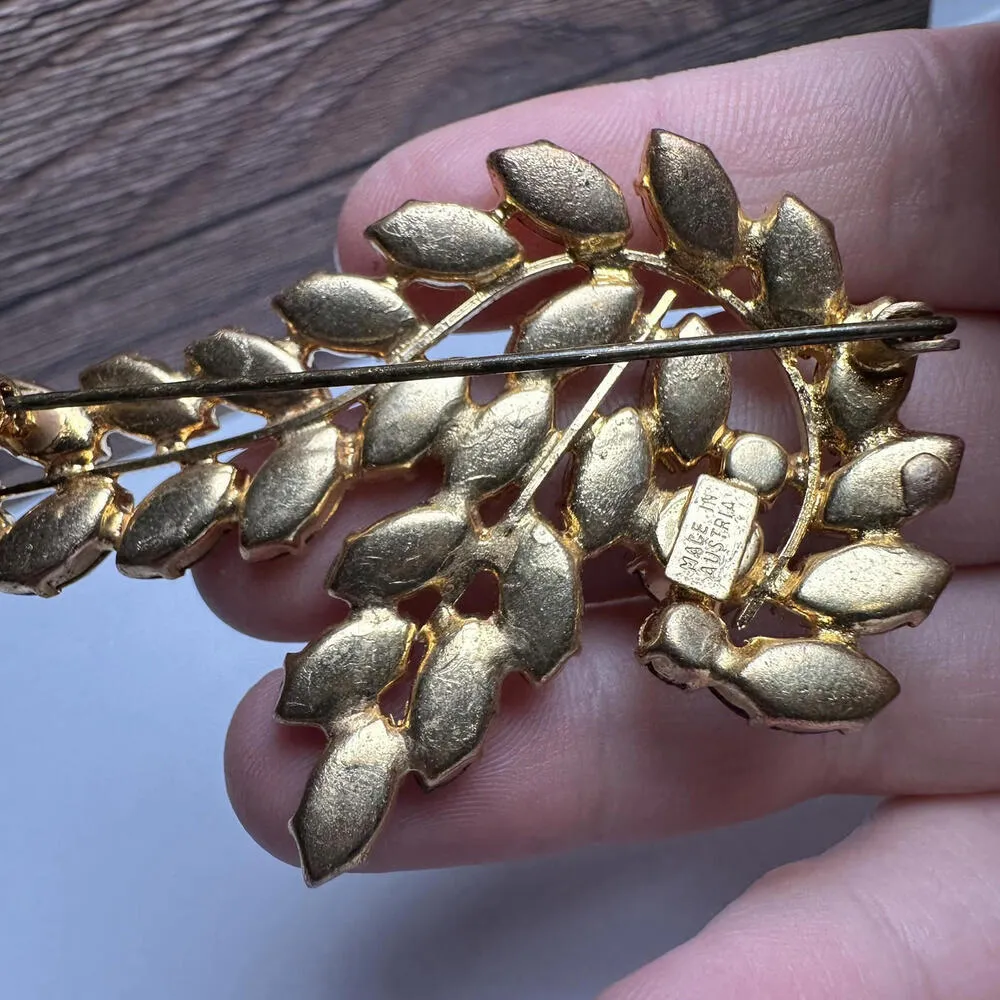 Made In Austria Brown & Clear Rhinestone Spray Gold Tone Brooch Pin Vintage - Image 11