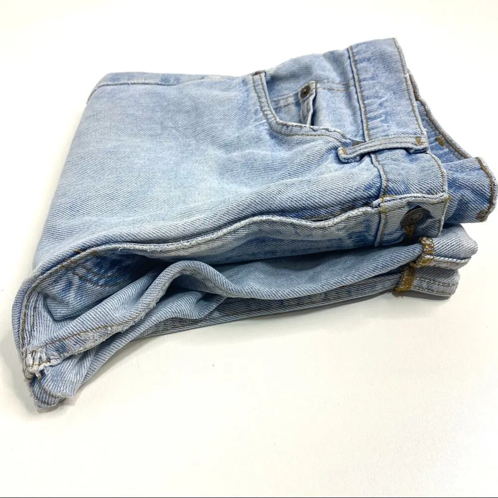 Levi’s Vintage ‘82 Orange Tab surged Hem 505 Light Wash Denim Shorts 31 - Image 10