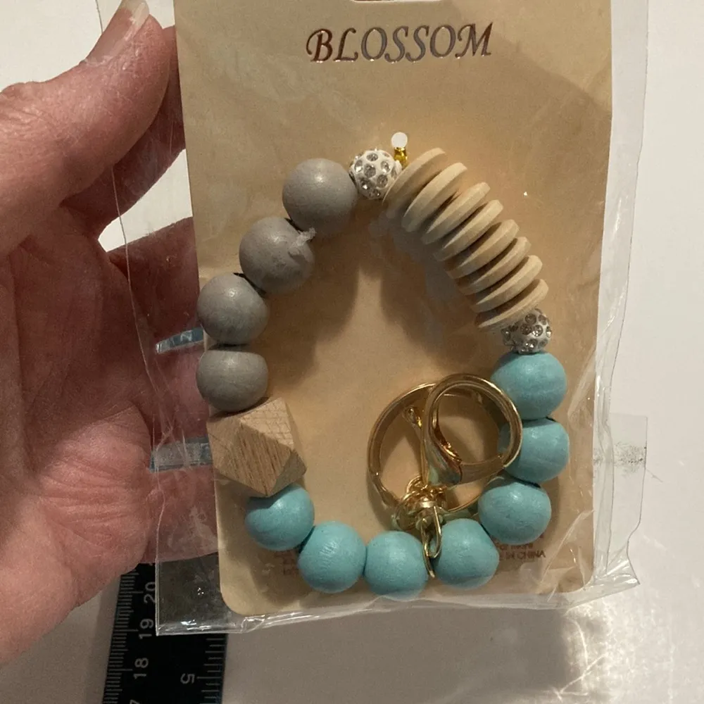 Blue and Gray Silicone Stretch Wristlet Keychain with Wooden Beads NWT - Image 2