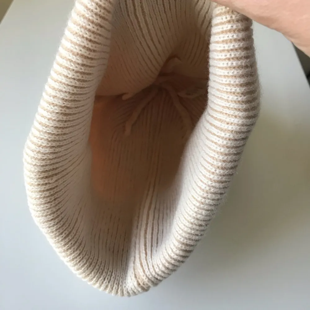 Adidas Unisex Union Beanie Magic Beige NWT - Image 9