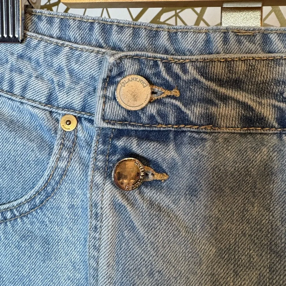 💛BLANKNYC Denim Cross Over Wrap Skirt, Size 29 - Image 3