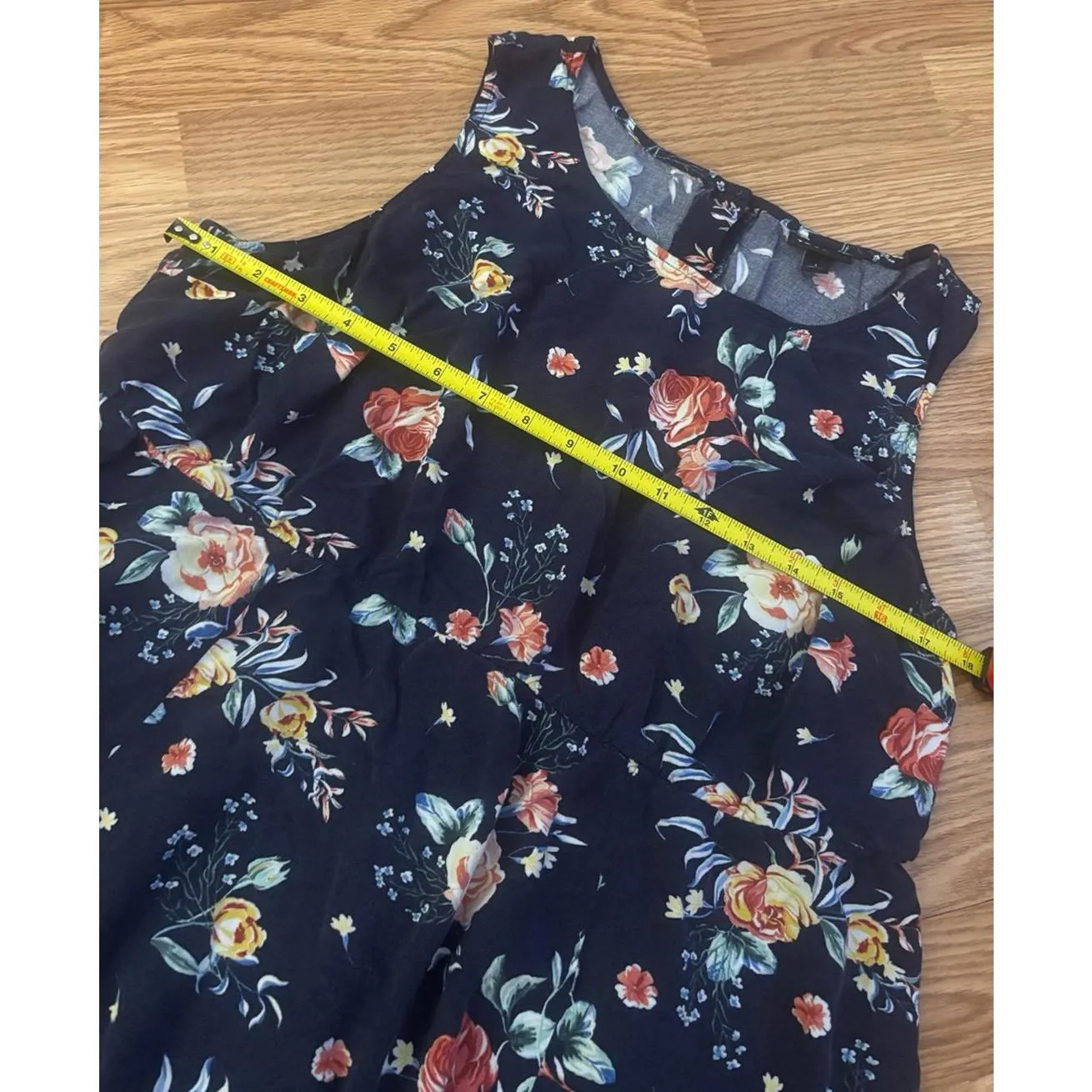 Torrid Floral Tank Top Size 1 - Image 5