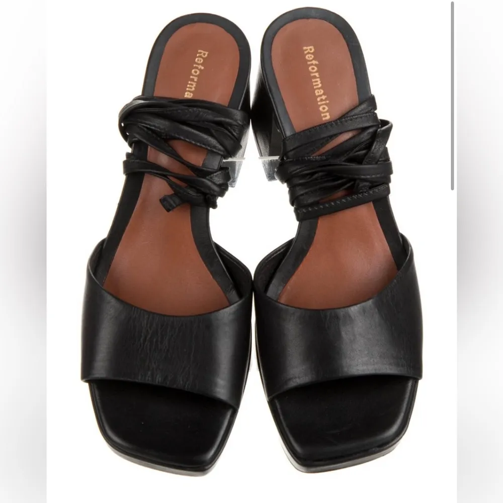 Black Leather Block Heel Sandals - Image 2