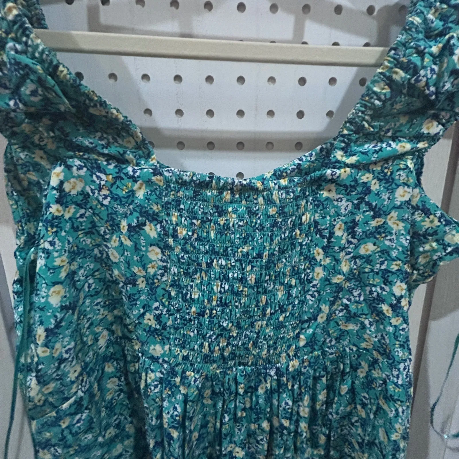 Old Navy Smocked Floral Mini Dress Off Shoulder Ruffle Blue White Womens Small - Image 7