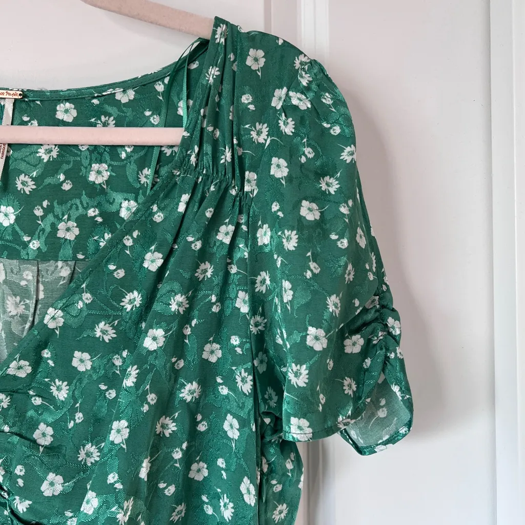 Free People Green Floral‎ Bond Street Ruched Front Mini Dress Size 12 - Image 6