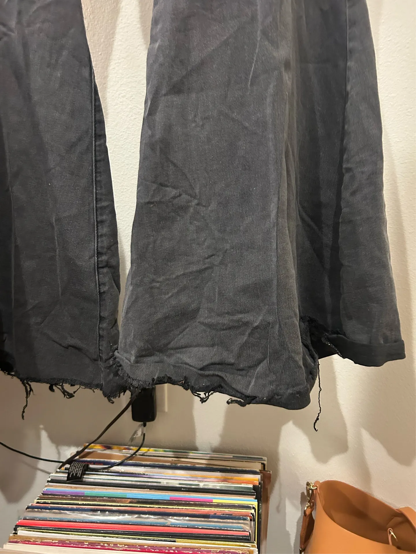 Free People wire flare jeans - Image 6