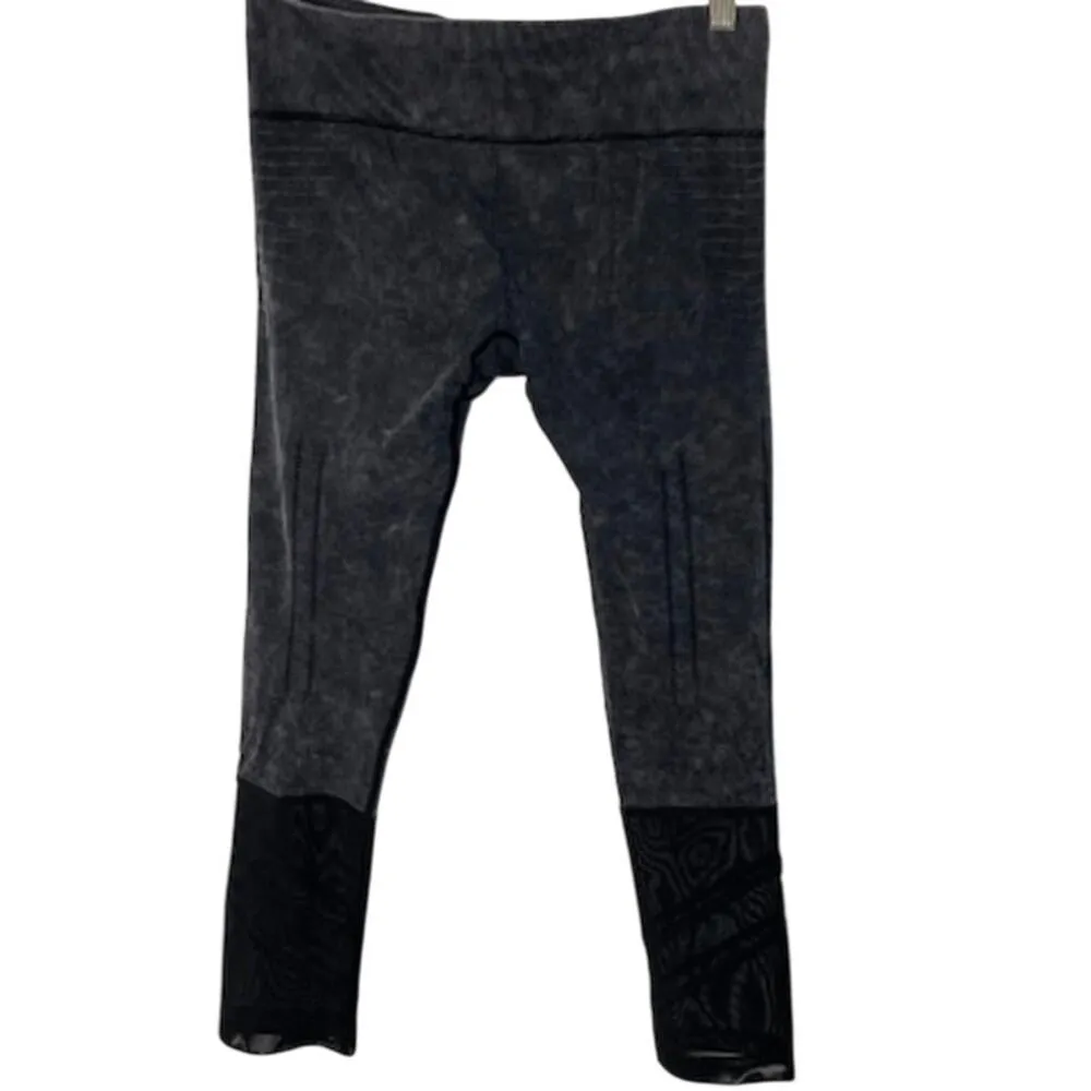 Blanc Noir Gray Wash Black Leggings Size M - Image 9
