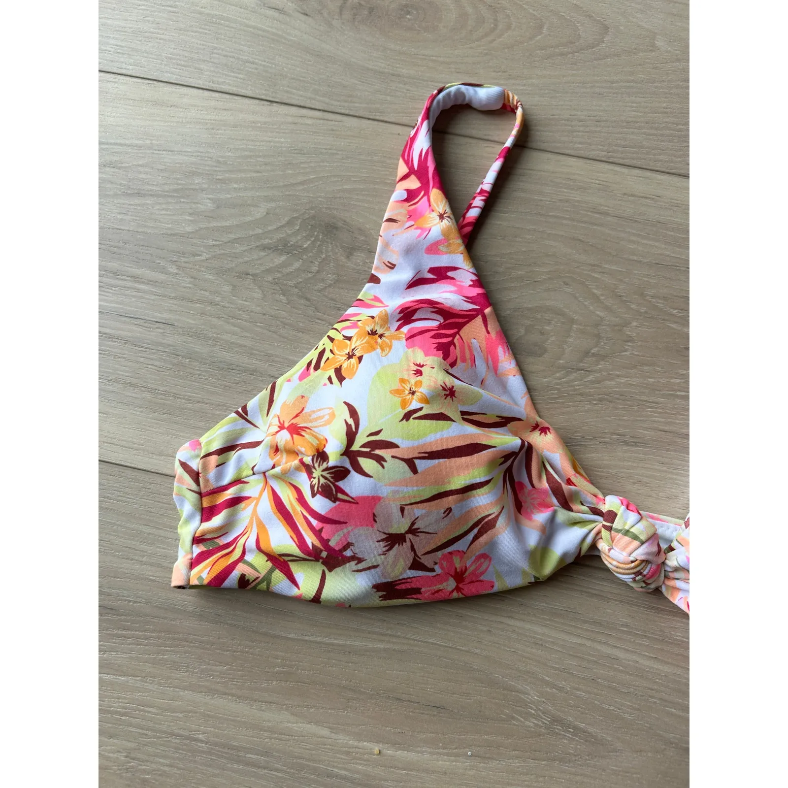 Rip Curl  Copacabana Tall Triangle Bikini Top - Size Medium - NWT - Image 5