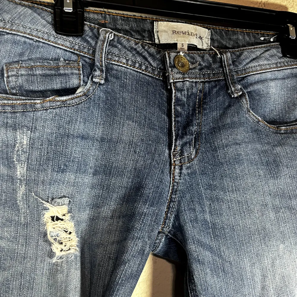 Rewind Jeans Juniors 5 Blue Skinny Low Rise Distressed Stretch Denim Casual - Image 4