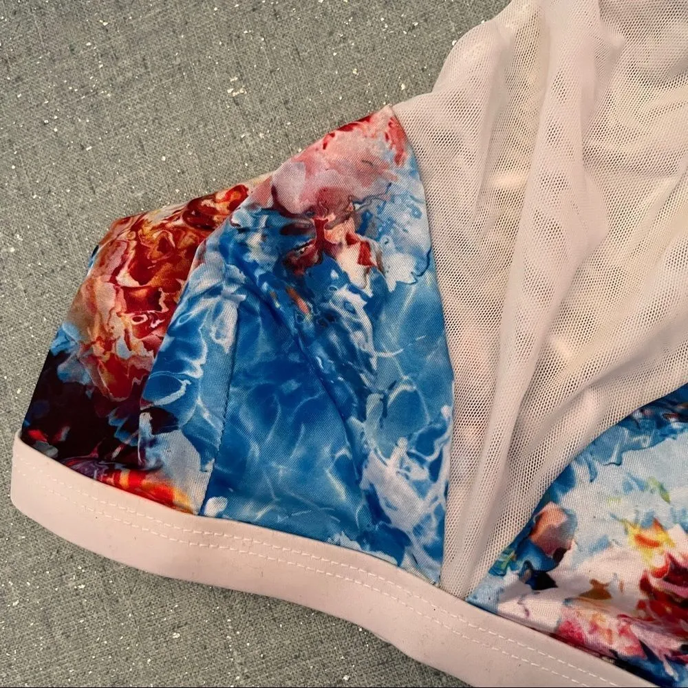 Beach Bunny Wave Lengths Halter‎ Bikini Top - Image 5