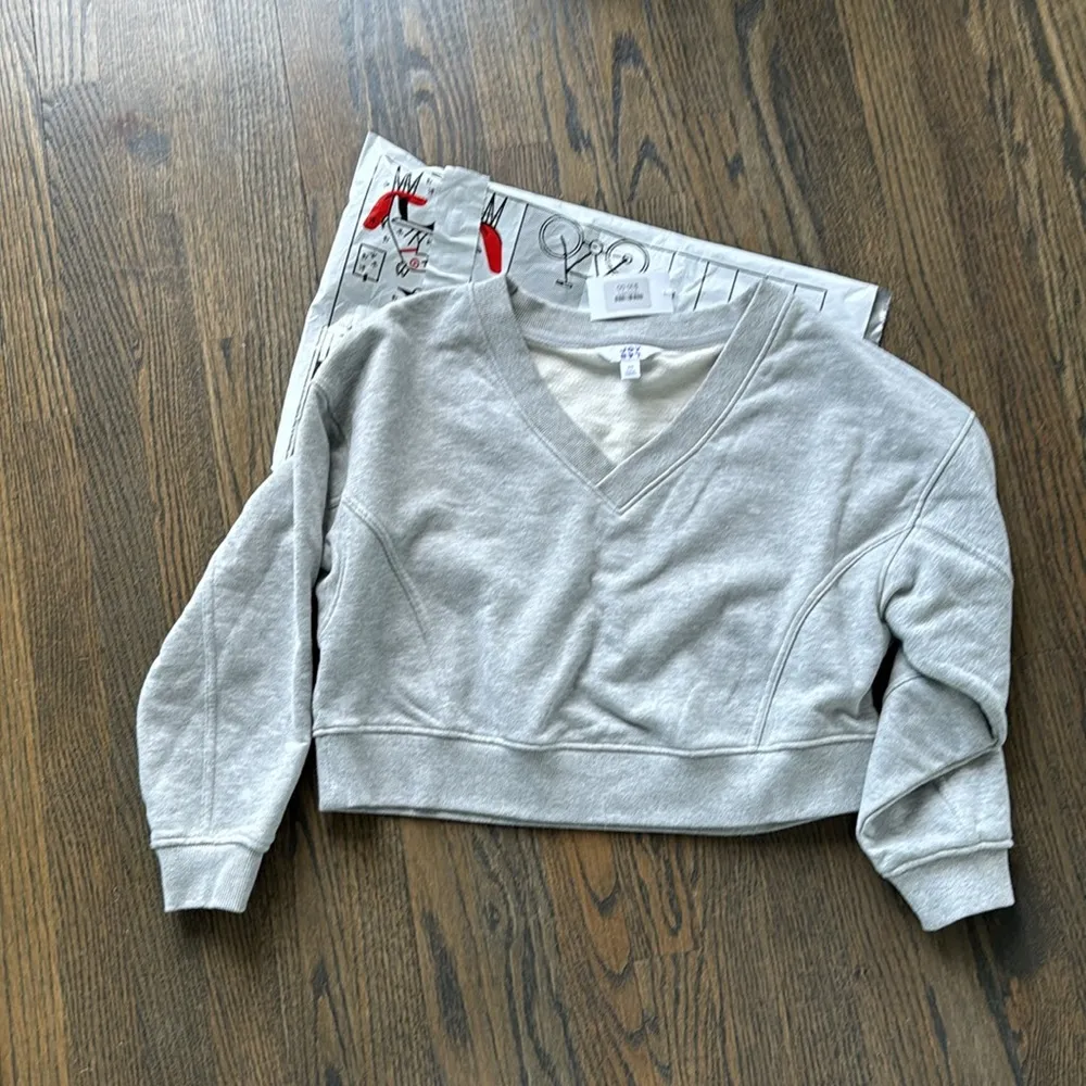 JoyLab - Women's French Terry V-Neck Sweatshirt Heather Gray size XS NWT - Image 10