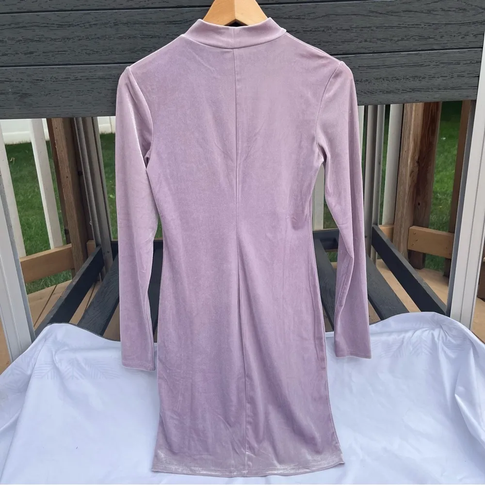 H&M Women’s Light Purple Mock Neck Velvet Velour Long Sleeve Stretch Dress Sz S - Image 4