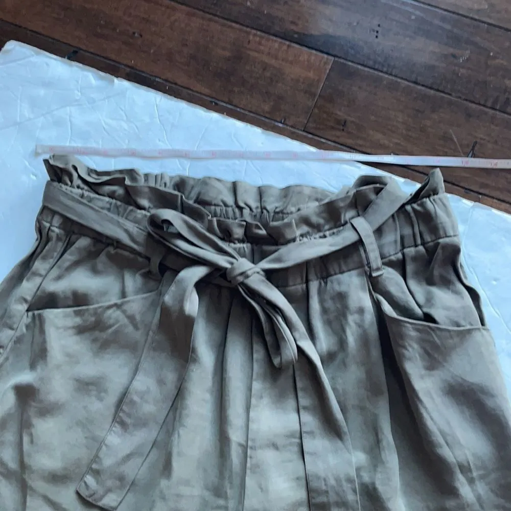 Thread + Supply paper bag waist cuffed pants, olive green. Women’s size medium Green - Image 4